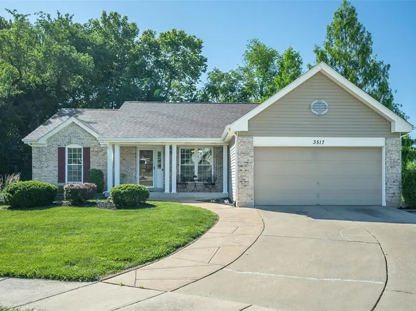 3517 Bostons Farm Dr, Bridgeton, MO 63044