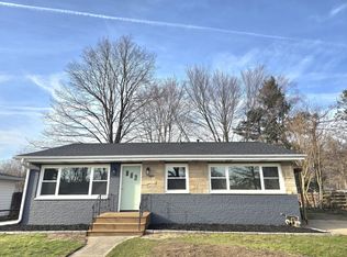 414 Holly Rd, Michigan City, IN