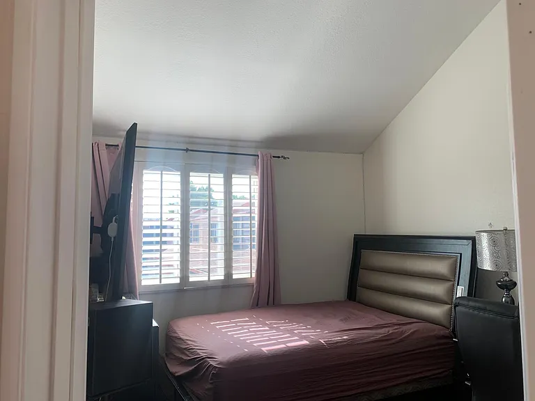 15024 Nordhoff St #12 — Photo 34