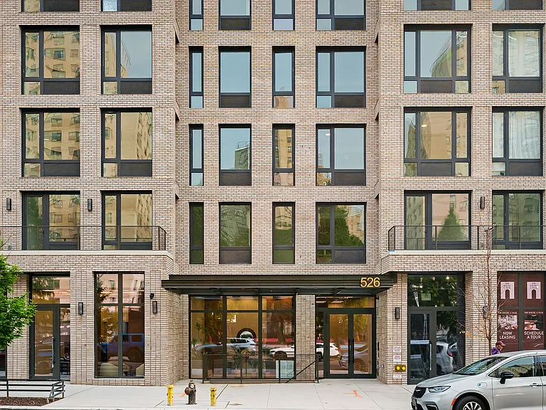 526 Baltic St #6D — Photo 20