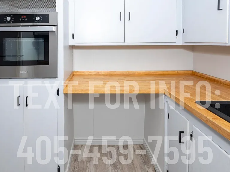 1685 W Jones Ave — Photo 8