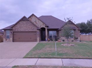 2156 Chestnut Oak Cir, College Station, TX 77845