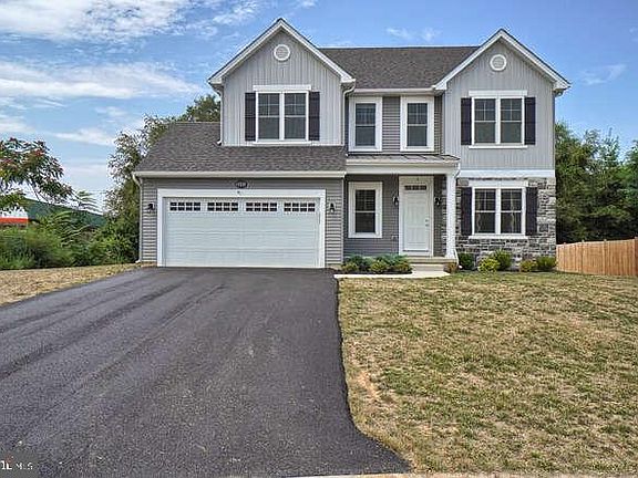 2nd image of 13528 Cambridge Dr
