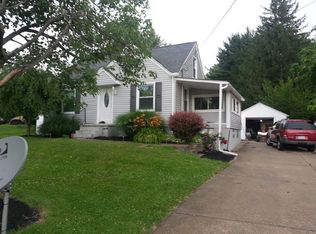 736 State Rd NW, Warren, OH 44483