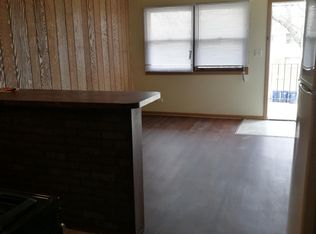 450 S Belmont Ave, Elgin, IL 60123