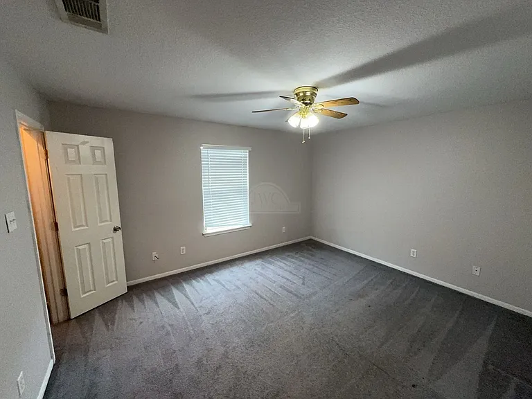 601 N Main St, Copperas Cove — Photo 10