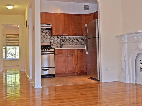 423 Clermont Ave APT 3