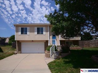 4318 N 172nd Cir, Omaha, NE 68116