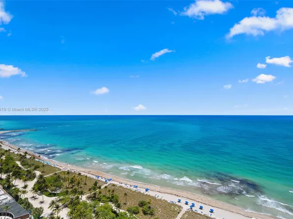 9999 Collins Ave #Penthouse 3d, Bal Harbour, FL 33154