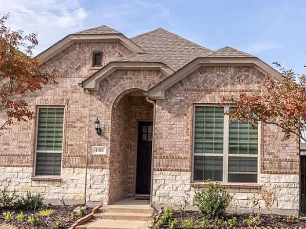 4311 Fall Blossom Dr, Arlington, TX 76005