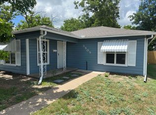 3909 Roselawn Dr, Waco, TX 76710