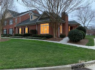 527 Wilmslow Rd, Rock Hill, SC 29730