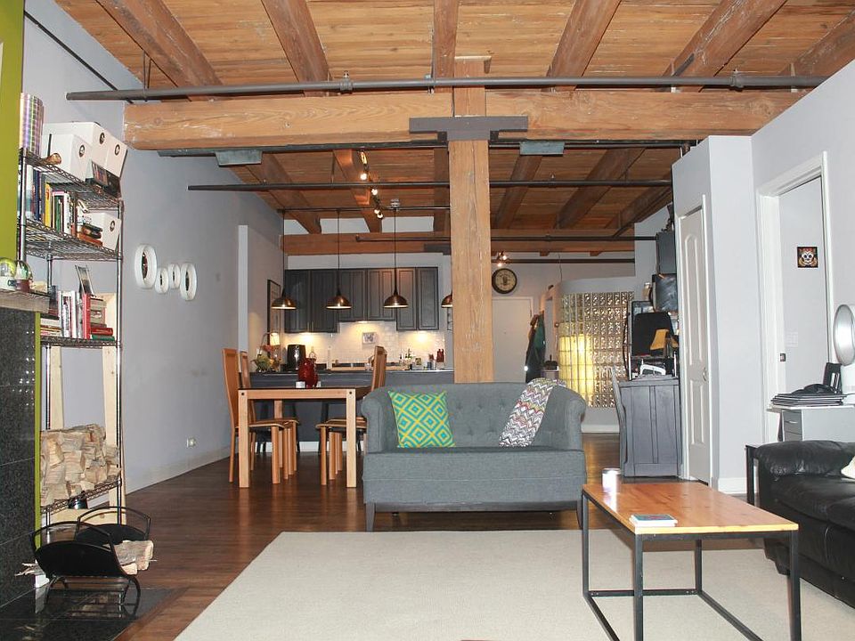 1st image of 612 N Oakley Blvd APT 110