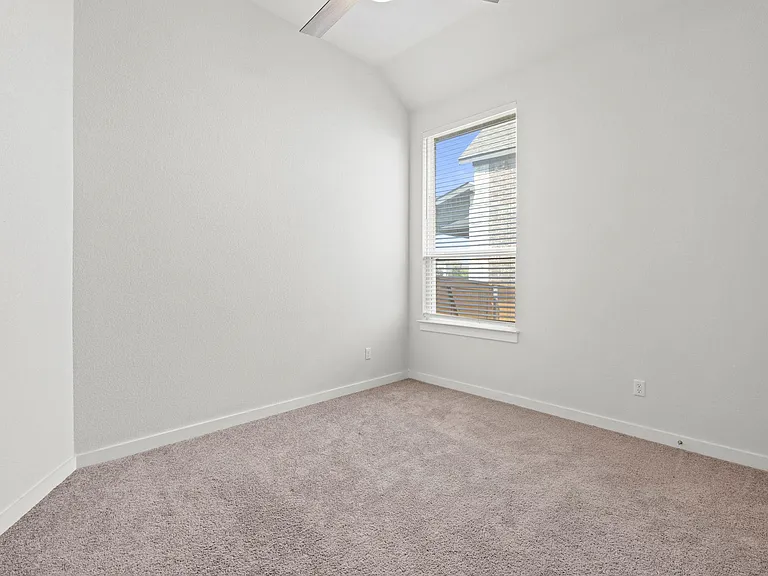 1204 Texas Ash Ln — Photo 27