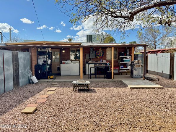 tucson-arizona-448592735 picture