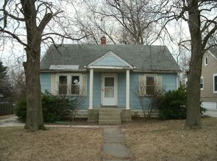 20 Baldwin Ave, Waukegan, IL 60085