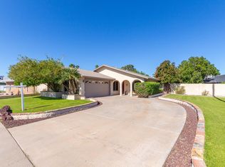 720 W Grove Cir, Mesa, AZ 85210