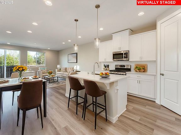 5th image of 932 NW 178th Way