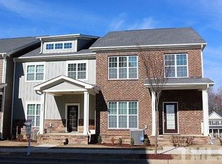 2017 Hayes Ln, Holly Springs, NC 27540