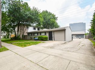 3912 Childress St, Houston, TX 77005