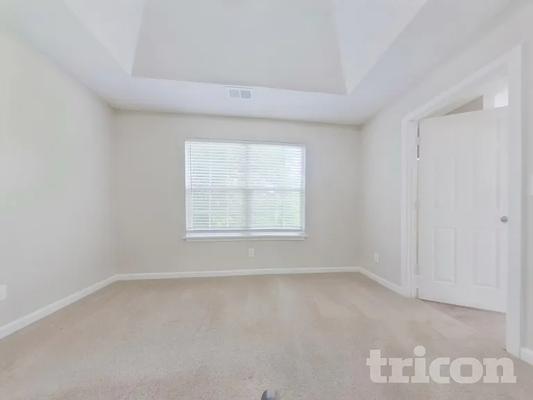 4052 Mistymorn Ln — Photo 8