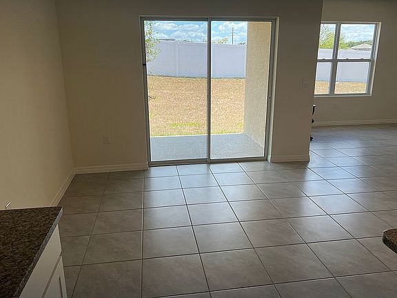 3rd image of 9694 Black Walnut Dr