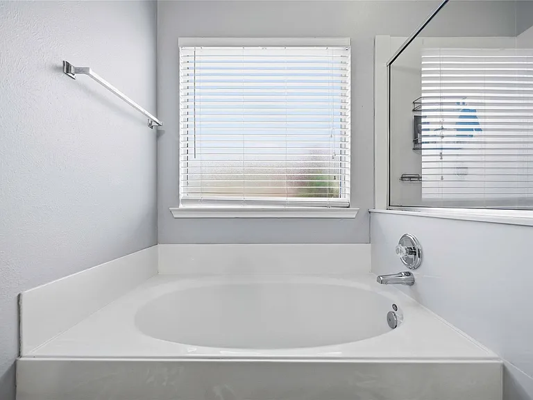10634 Kentington Oak Dr — Photo 21