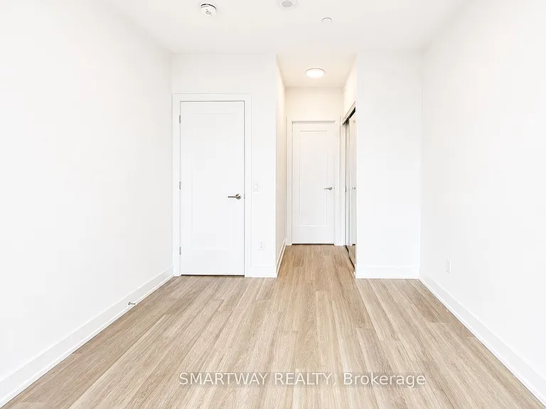 25 Cordova Ave #Penthouse 09 — Photo 33