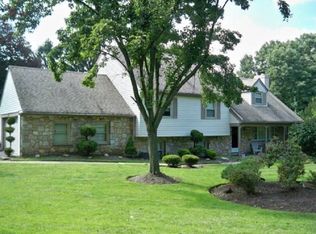 1644 Huntingdon Rd, Abington, PA 19001