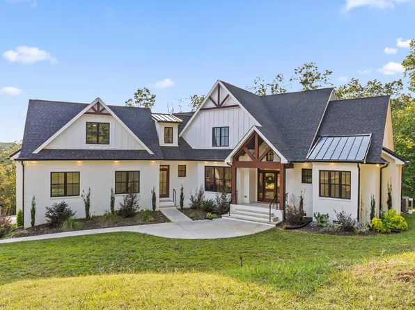 6517 Shelter Cv, Hixson, TN 37343