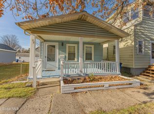 28 1st St #V, Cohoes, NY 12047