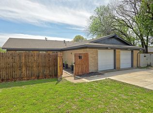 612 Royal Crest Dr, Richardson, TX 75081