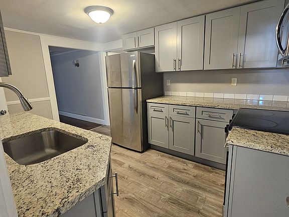 2nd image of 35A Morris Rd