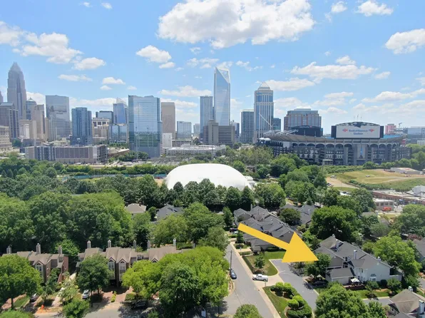 405 Clarkson Green St, Charlotte, NC 28202