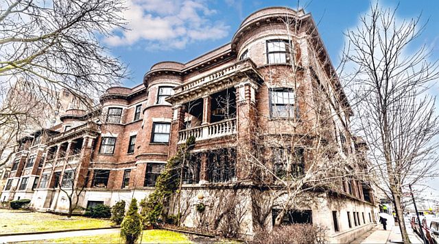 1st image of 5502 S Hyde Park Blvd #3