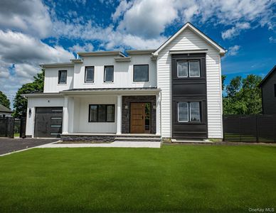 9 E Madison Street, East Islip, NY, 11730