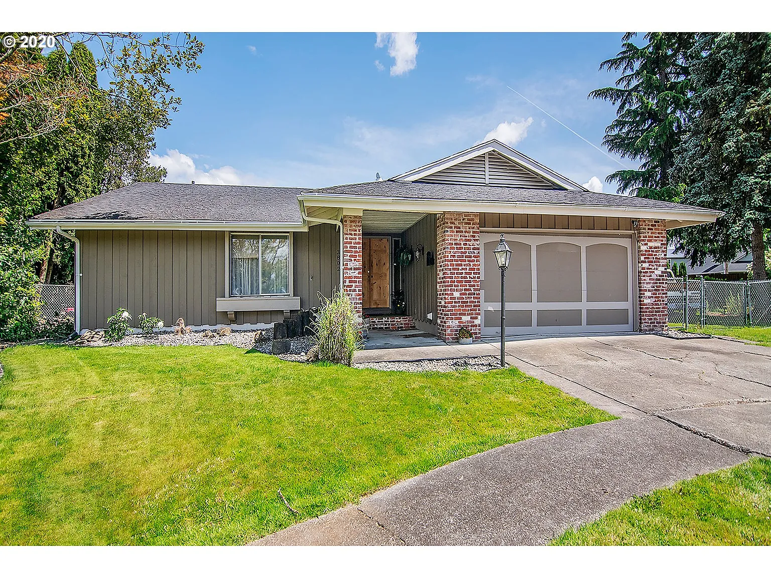 3802 Gardenia St photo 1
