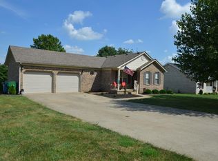 415 Oakley Ave, Harrodsburg, KY 40330