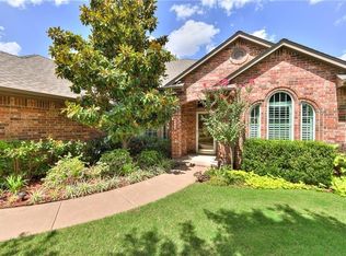 2719 Pawnee Xing, Edmond, OK 73034
