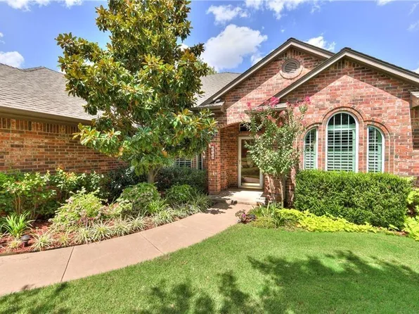 2719 Pawnee Xing, Edmond, OK 73034