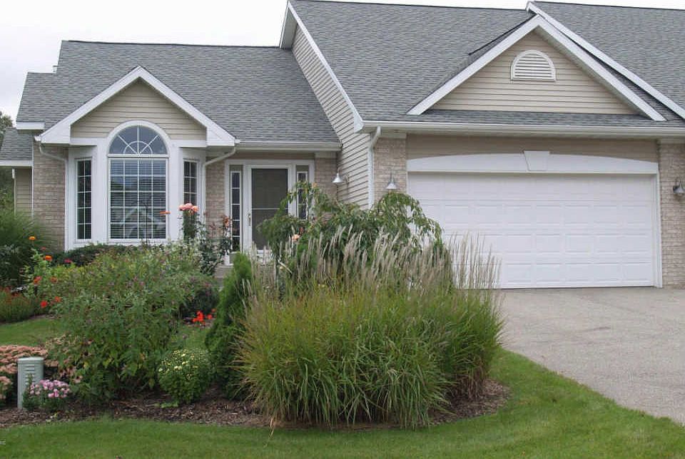 1st image of 1931 Dunlin Ct NE
