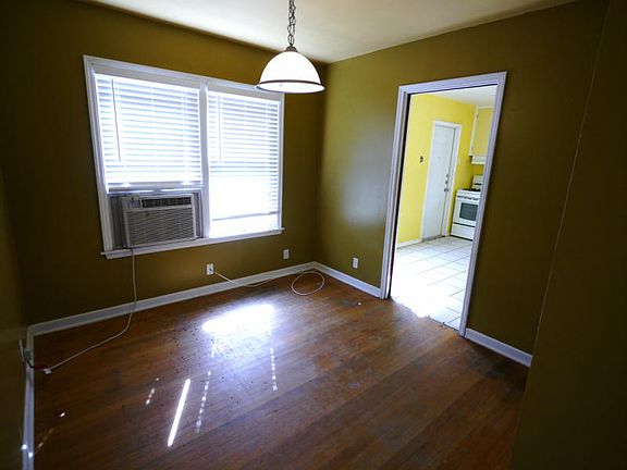 4th image of 5913 Hugo Dr