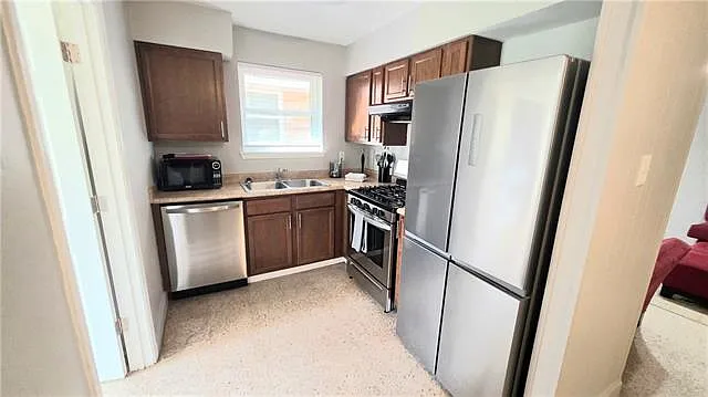 508 Omega St #18B — Photo 7