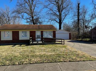 9913 Lochwick Way, Louisville, KY