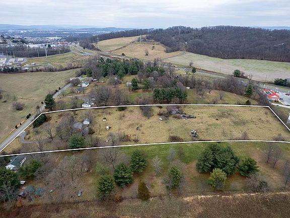 2nd image of 235 Boyers Rd