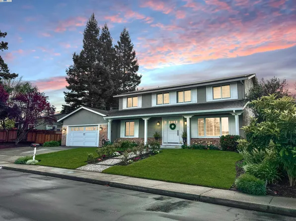 204 Franciscan Dr, Danville, CA 94526