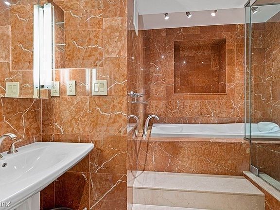 65 East India Row #21G Boston (Waterfront) Unit Photo 15