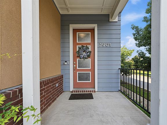 3rd image of 3901 Vaughan St