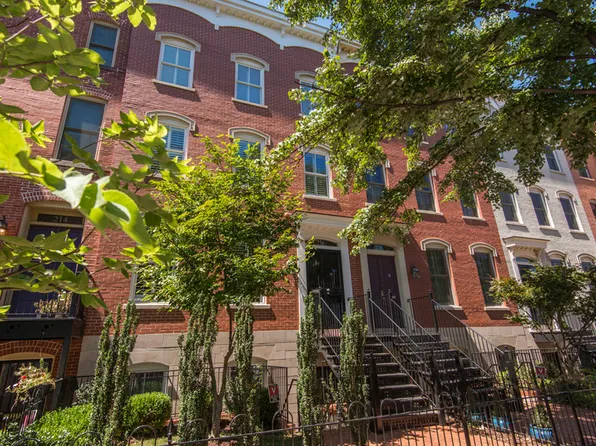 216 7th St NE, Washington, DC 20002