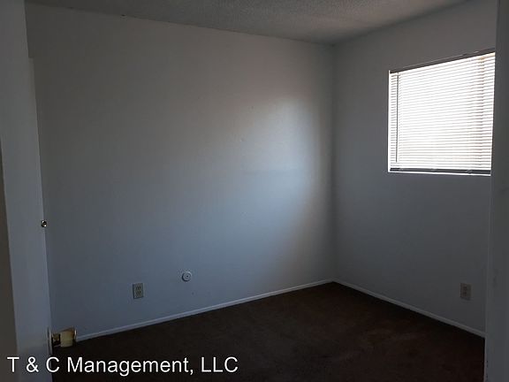 2nd image of 3200 Lafayette Dr NE APT 3